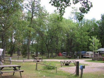 Jell E Bean Campground And Trailers Wasaga Beach Exterior foto